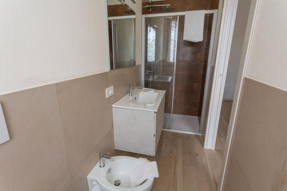 Double Room,1529285629:JPEG