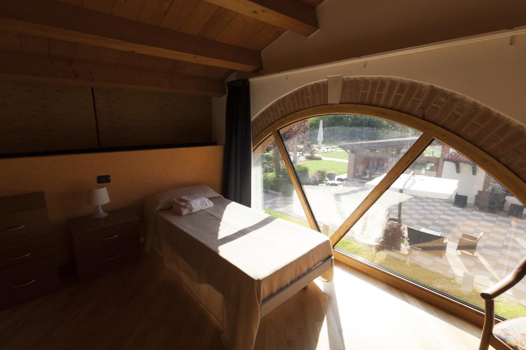 Quadruple Room - Split Level,711823003:JPEG